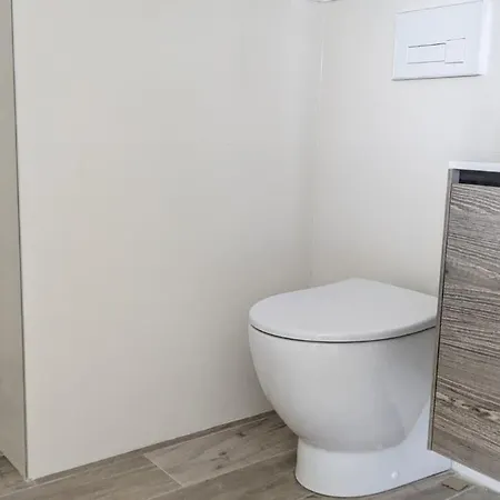 Zero5.zero5 Λινιάνο Σαμπιαντόρο