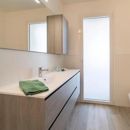 Zero5.zero5 Λινιάνο Σαμπιαντόρο