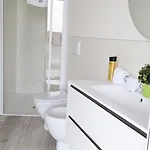 Zero5.zero5 Apartment