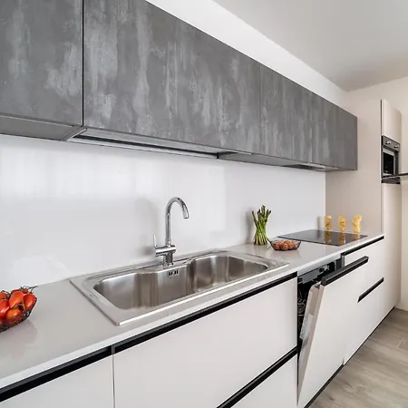 Zero5.zero5 Apartament