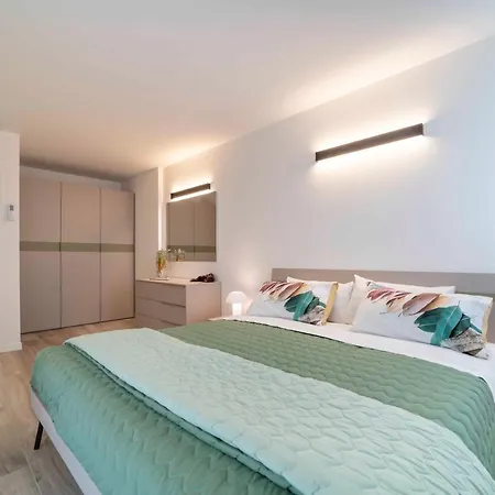 Apartment Zero5.zero5